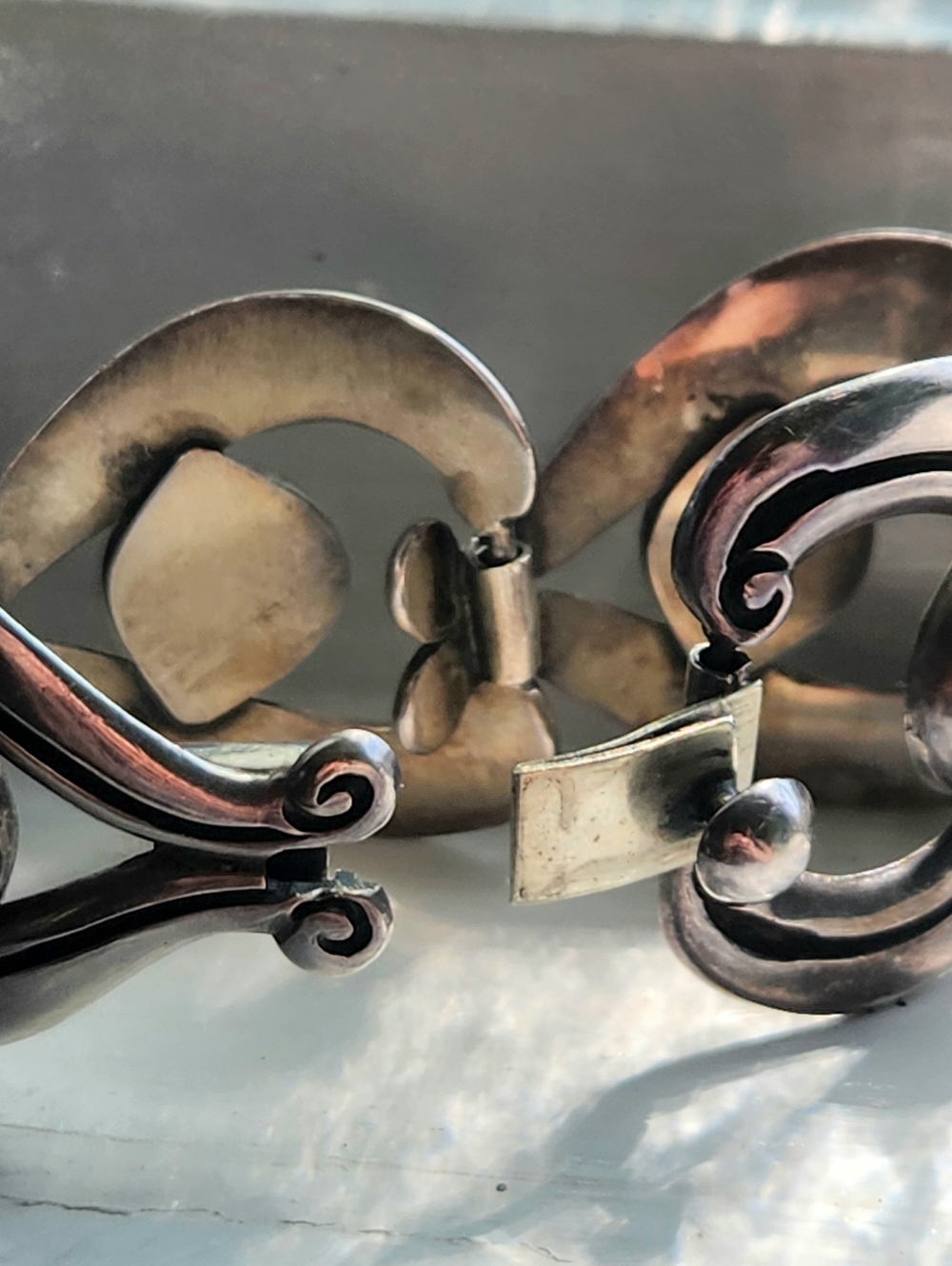 SIGNED R.RIVERA TAXCO STERLING SILVER MID CENTURY BOX CLASP PANEL BRACELET 52 G - Picture 7 of 10
